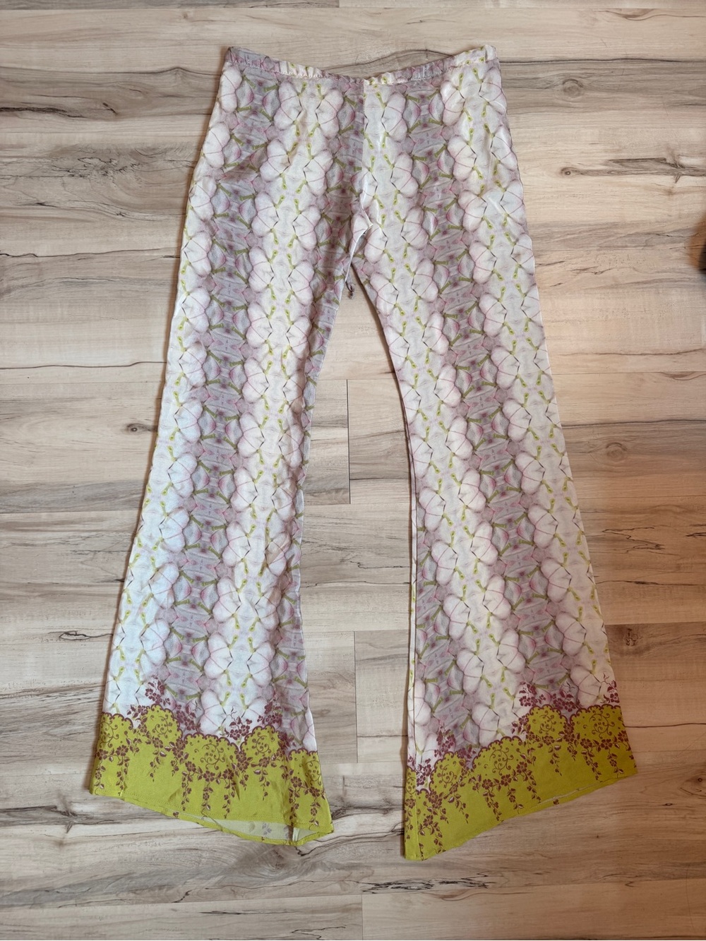 Alexis Silk wide pants - Picture 6 of 6